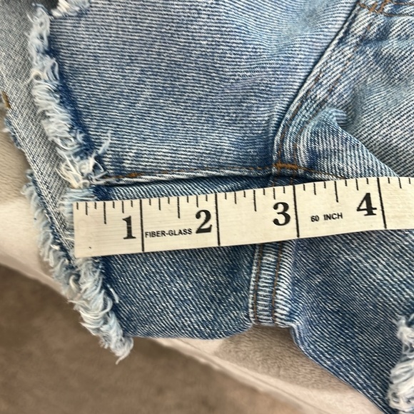 Madewell The Perfect Jean Short in Hedrick Wash size 24 - Picture 11 of 11
